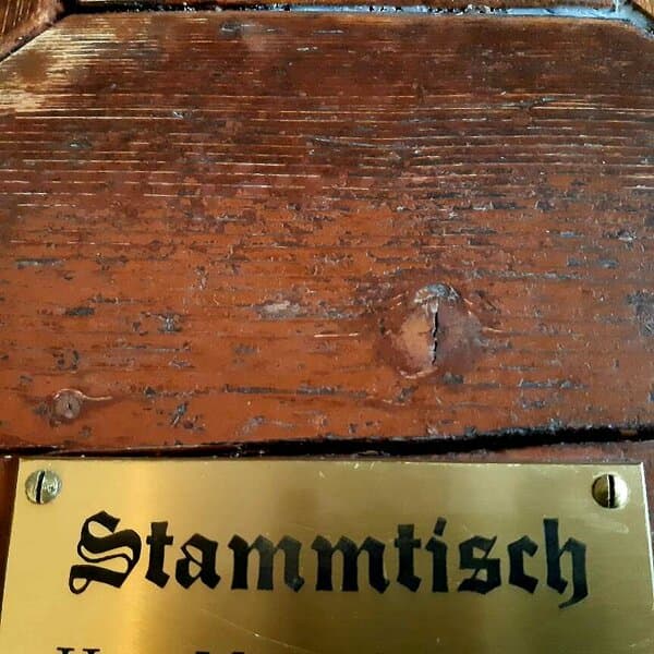 Stammtisch'i silt laual